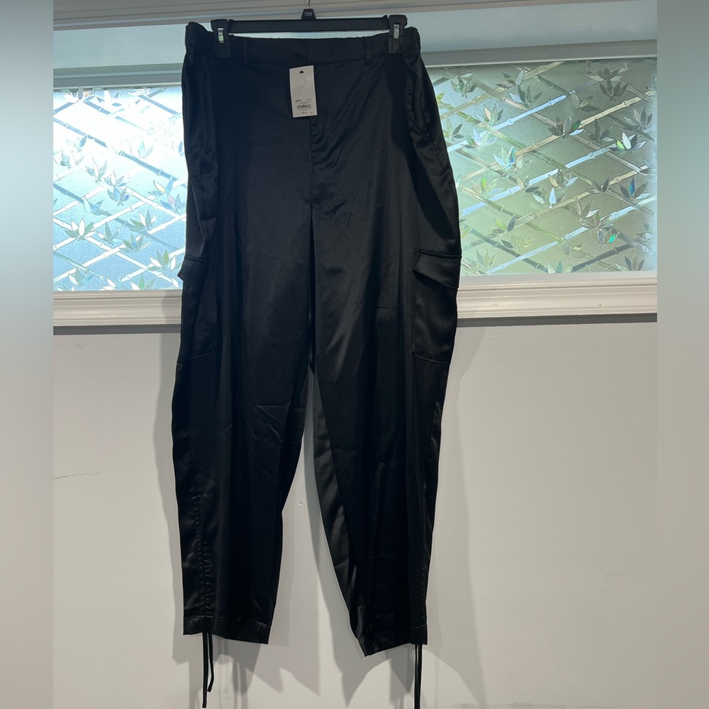 - Women’s satin cargo pants